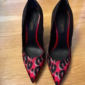 Authentic Eyeliner Louis Vuitton Pumps